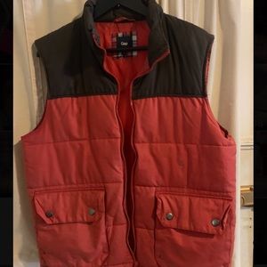 Gap vest